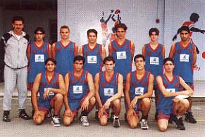 team sports at the American Academy school private cyprus.JPG (21476 bytes)